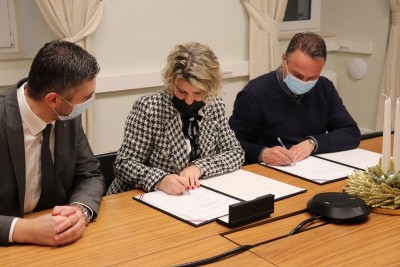 Dormitorij potpisivanje3.JPG